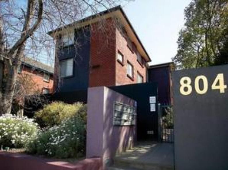 2 bedrooms Apartment / Unit / Flat in 12/804 Warrigal Road MALVERN EAST VIC, 3145