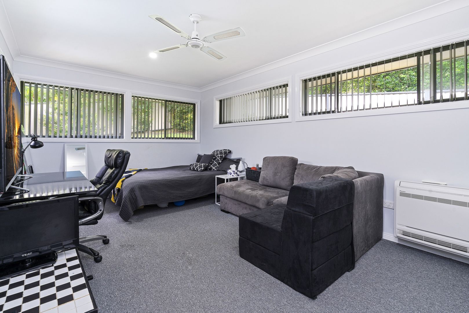 16 Dilberang Close, South West Rocks NSW 2431, Image 2