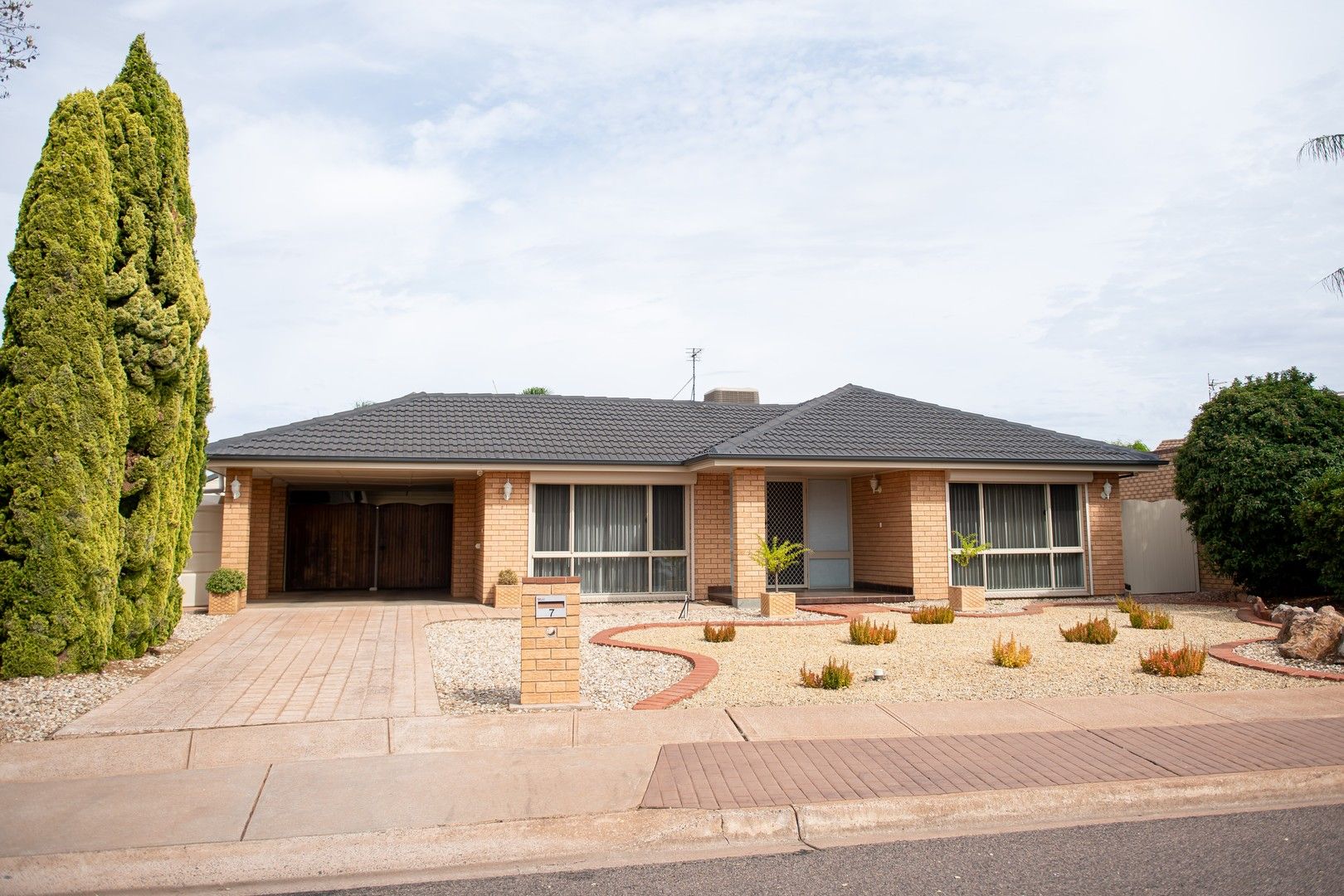 7 Raymond Avenue, Whyalla Stuart SA 5608, Image 0