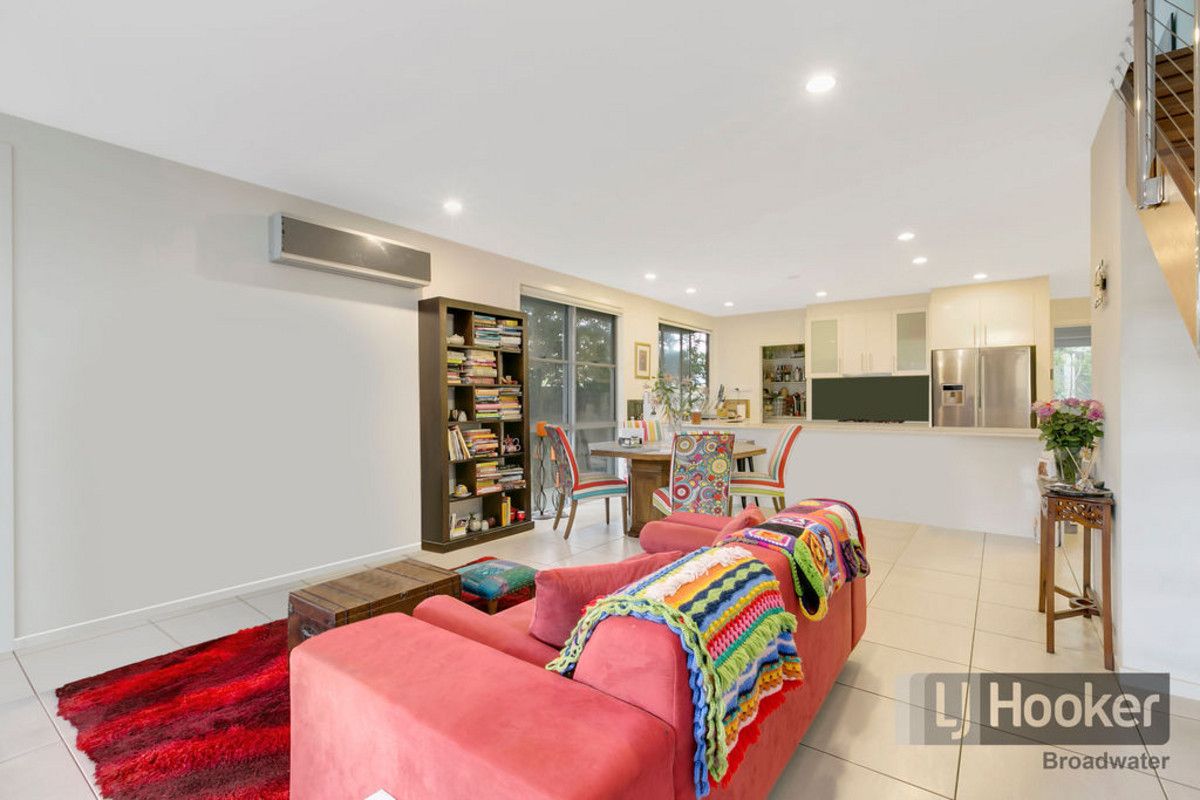 2/32 Parr Street, Biggera Waters QLD 4216, Image 2