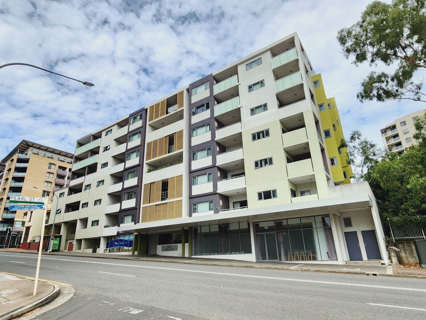 2 bedrooms Apartment / Unit / Flat in 303/321 Forest Rd HURSTVILLE NSW, 2220