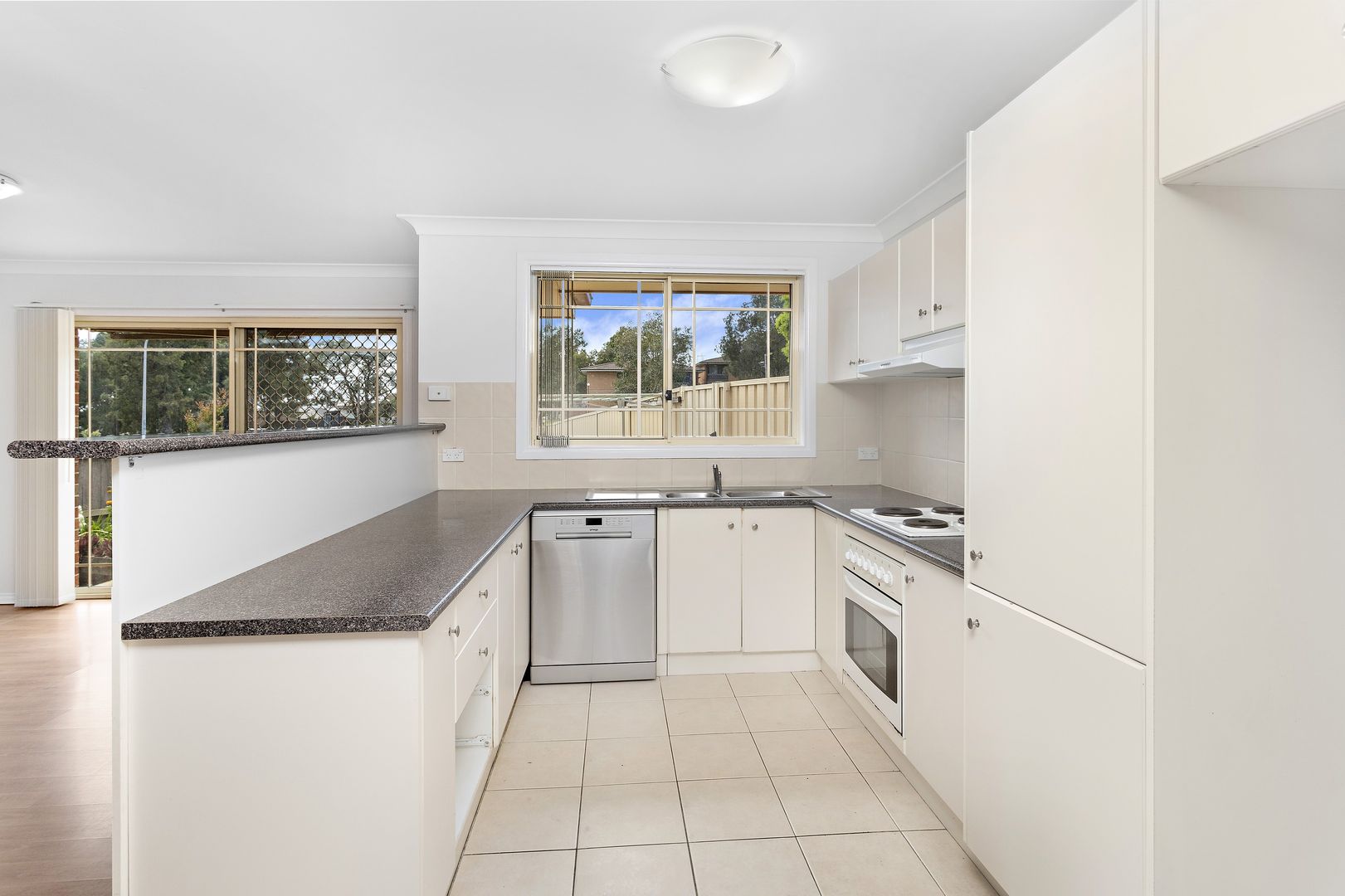 5/1 Gilba Road, Koonawarra NSW 2530, Image 1