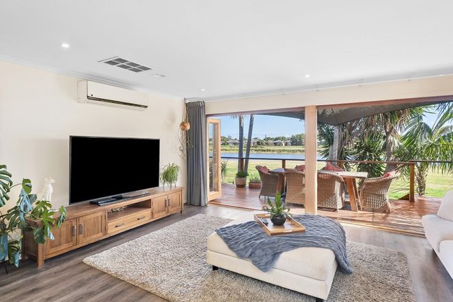 Picture of 32 North Shore Drive, PATTERSON LAKES VIC 3197