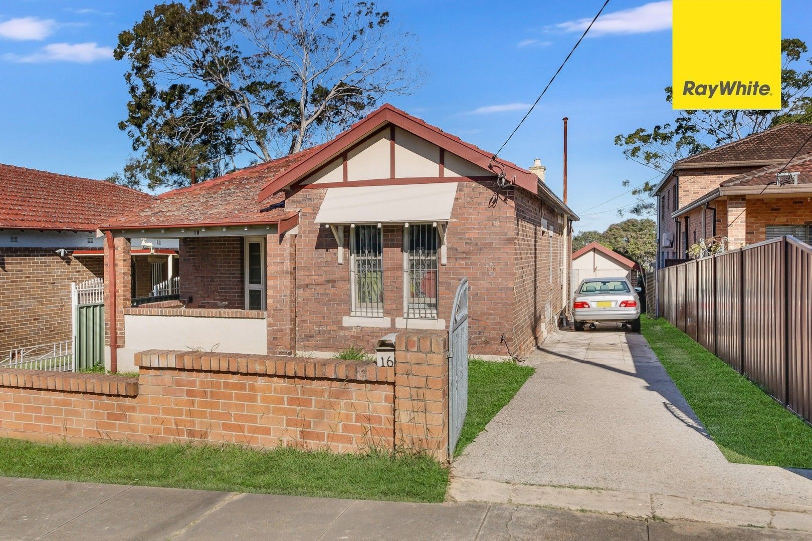 4 bedrooms House in 16 Clarke Street GRANVILLE NSW, 2142