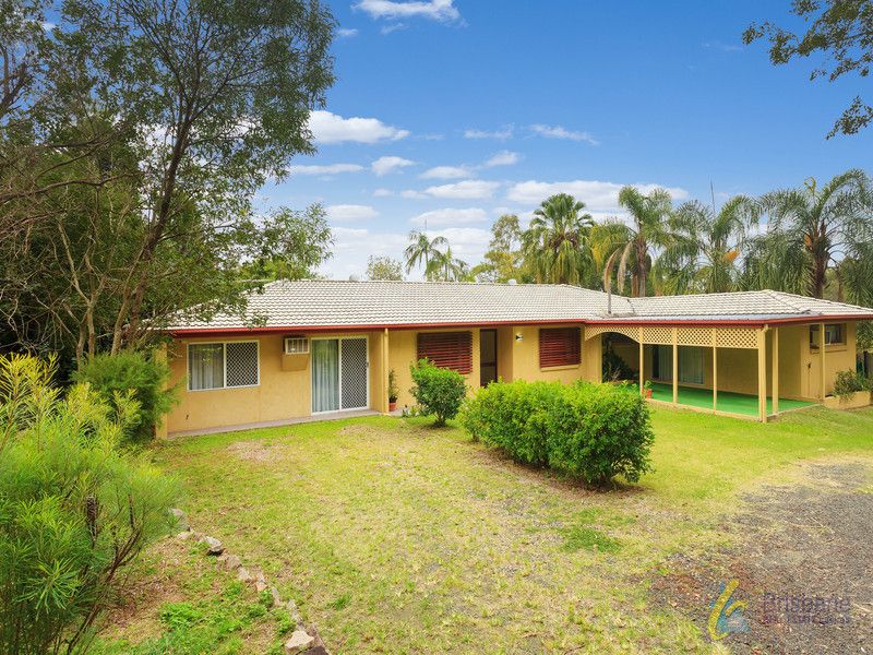 82 Weekes Road, Moggill QLD 4070