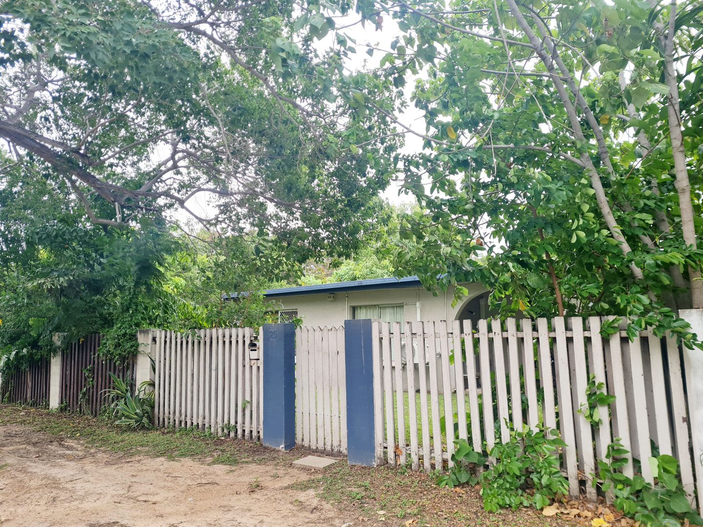 25 Hatchett Street, Cranbrook QLD 4814 Domain