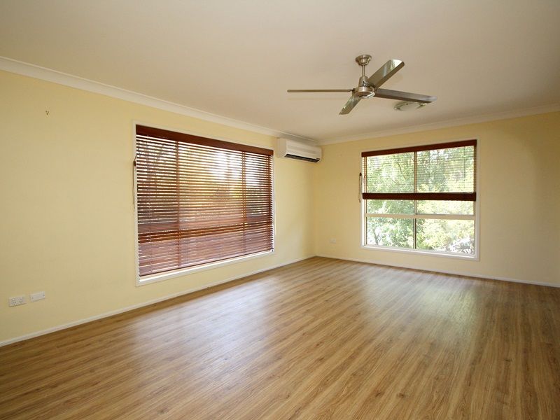 11 Viewbank Court, Beenleigh QLD 4207, Image 2