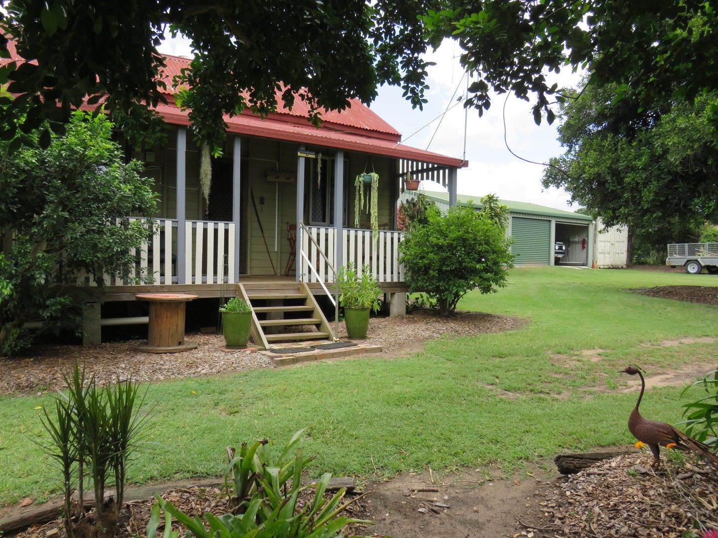 2 bedrooms House in 30 Charles Street HOWARD QLD, 4659