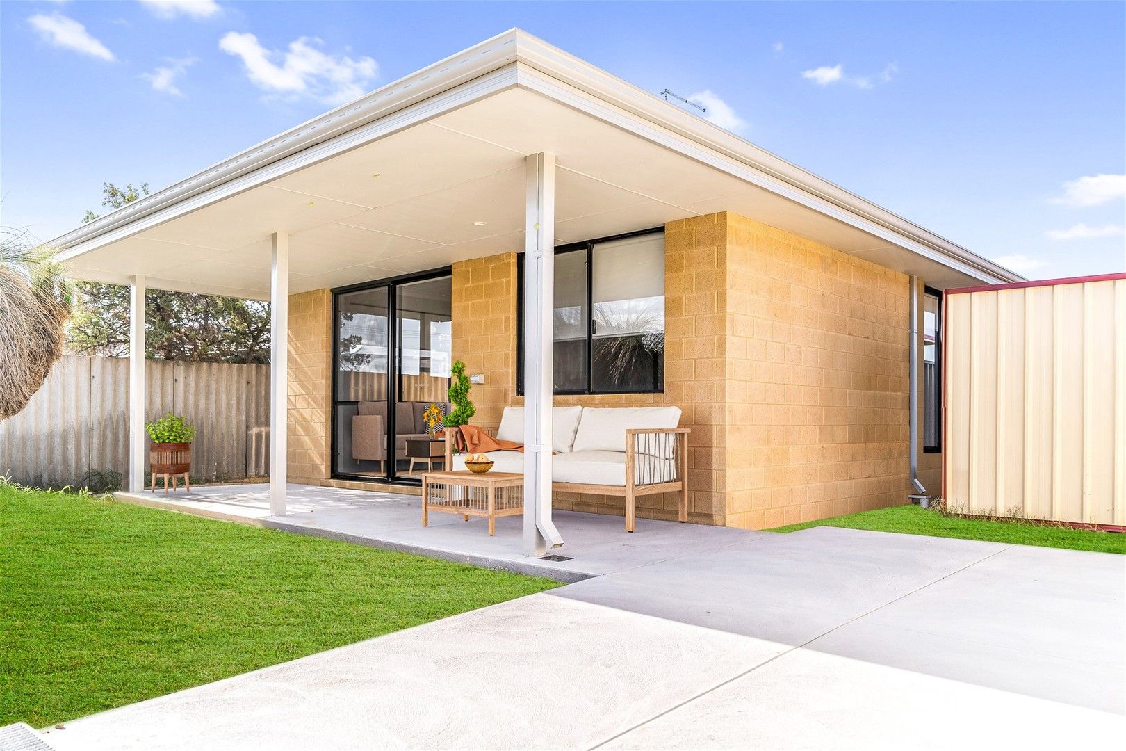 16a Burnside Way, Waikiki WA 6169 House For Rent Domain