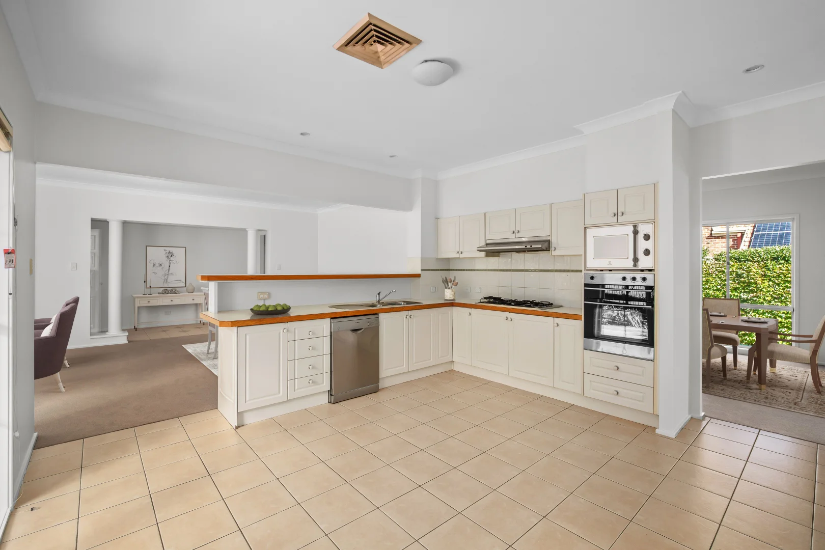 Additional image 4 of 27 Oxley Drive, Bowral NSW 2576
