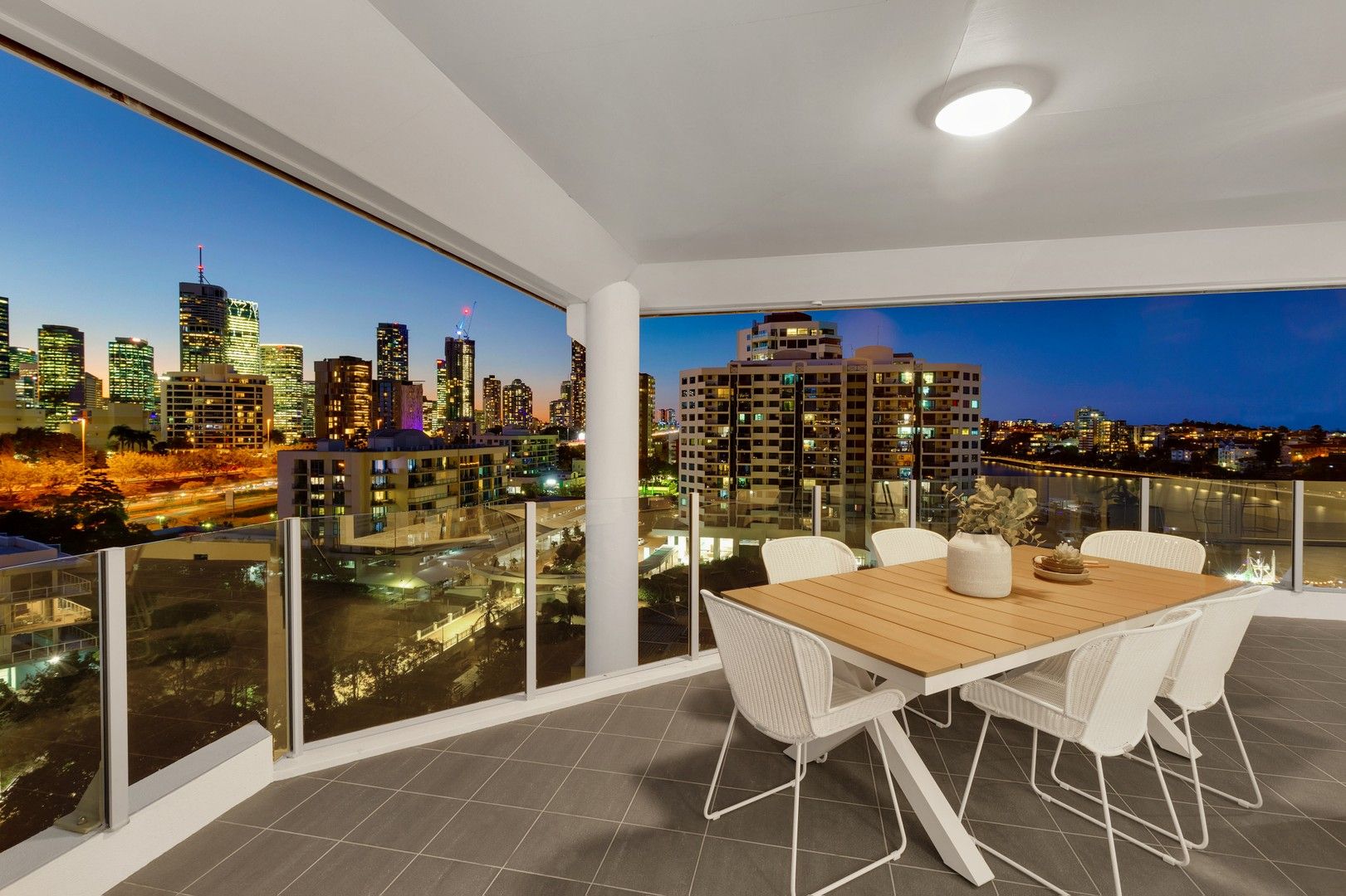 207/1 O'Connell Street, Kangaroo Point QLD 4169, Image 0