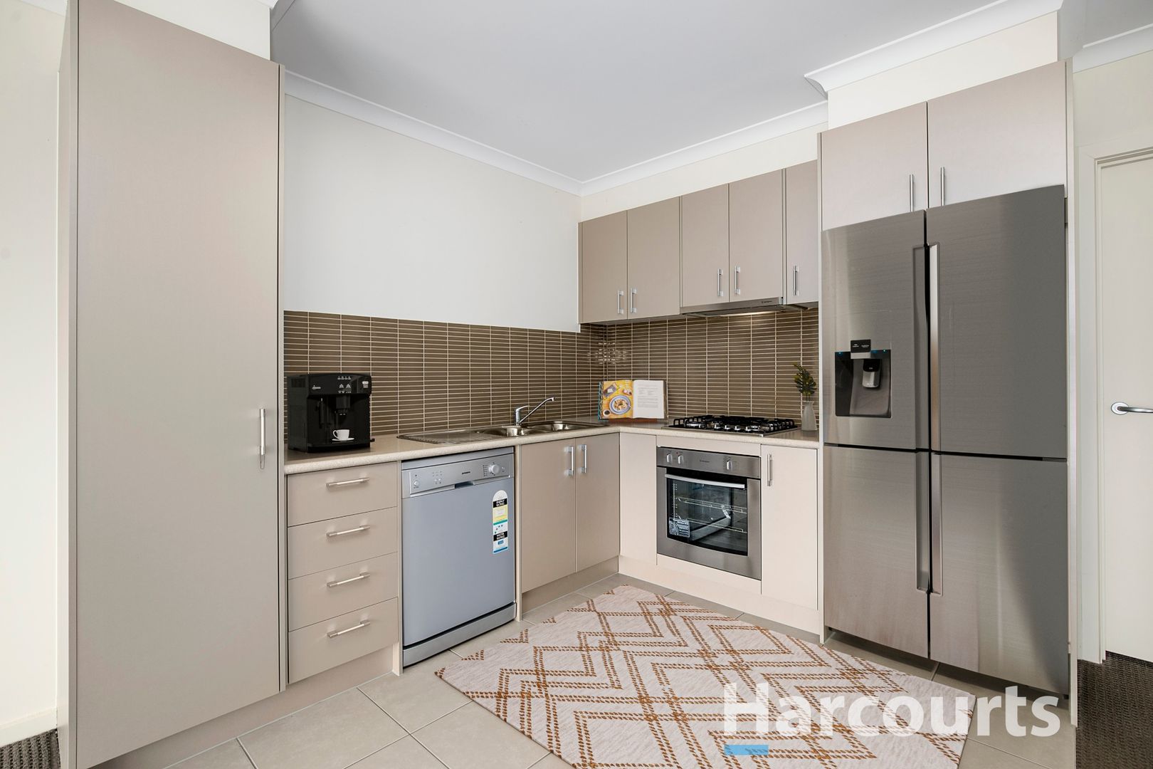 4/3 Narcissus Avenue, Boronia VIC 3155, Image 2