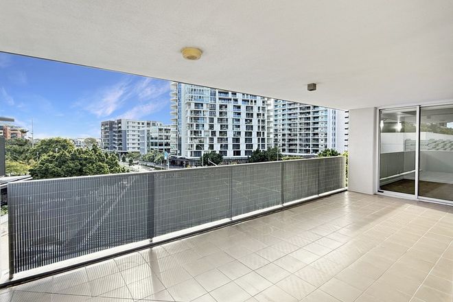 817/43 Hercules Street Hamilton 4007 - Image 3