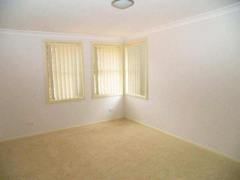 Unit 18/14A Woodward Avenue, WYONG NSW 2259, Image 2