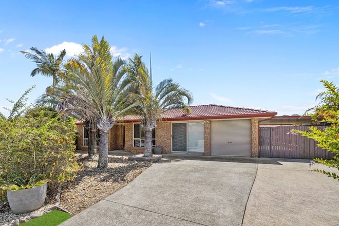 Picture of 8 Oakwood Court, HEMMANT QLD 4174