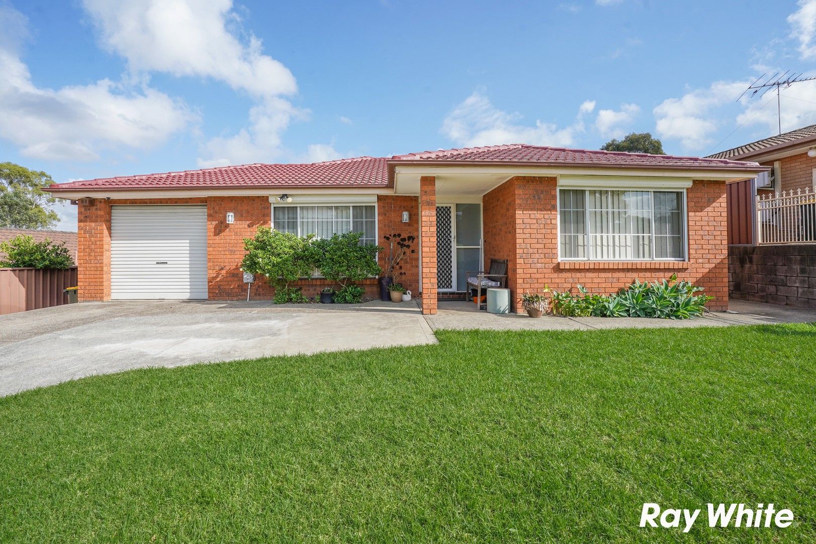 3 bedrooms House in 179 Mcfarlane Drive MINCHINBURY NSW, 2770