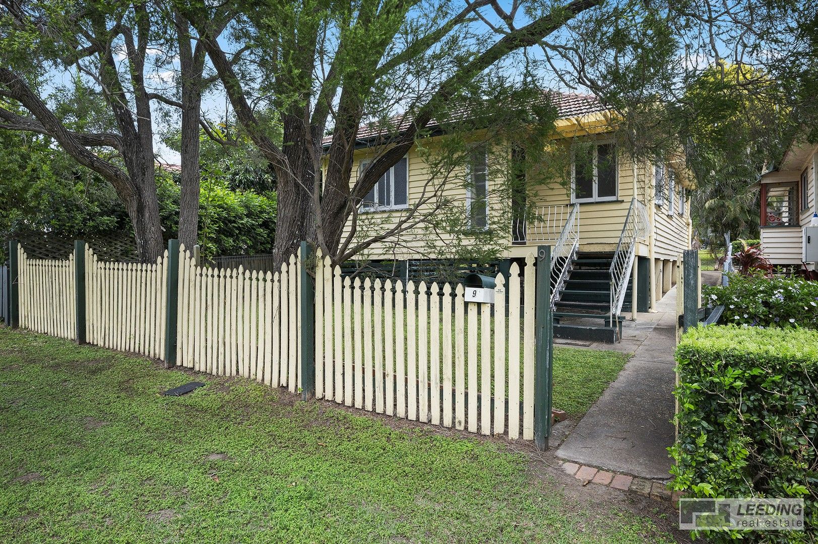 2 bedrooms House in 9 Bristol Road KEDRON QLD, 4031