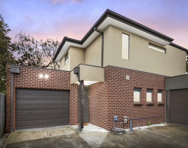 5A Emu Parade, Jacana VIC 3047