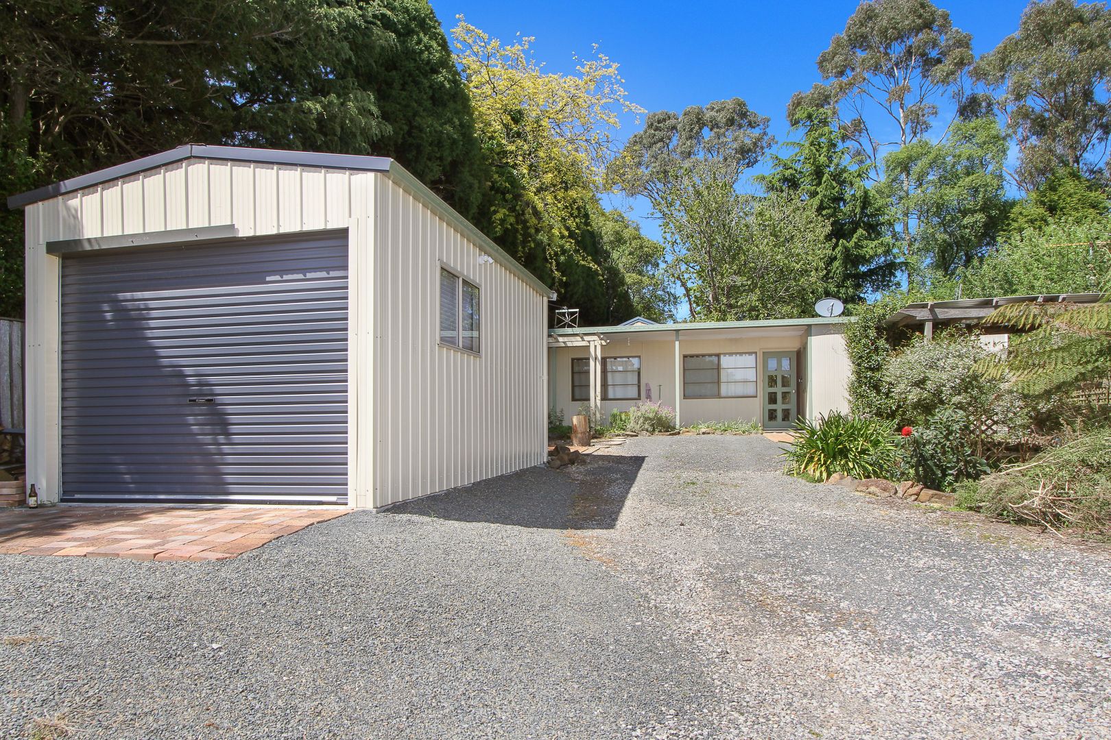 1/43 South Street, Robertson NSW 2577 House For Rent Domain