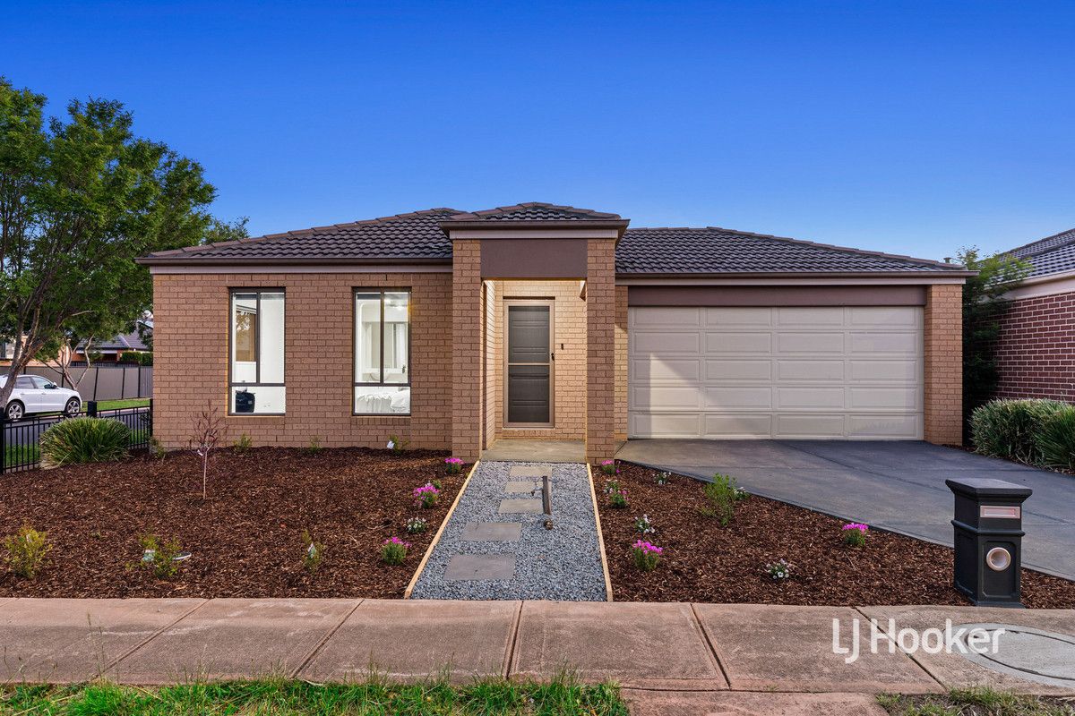 3 bedrooms House in 29 Fairbridge Road POINT COOK VIC, 3030