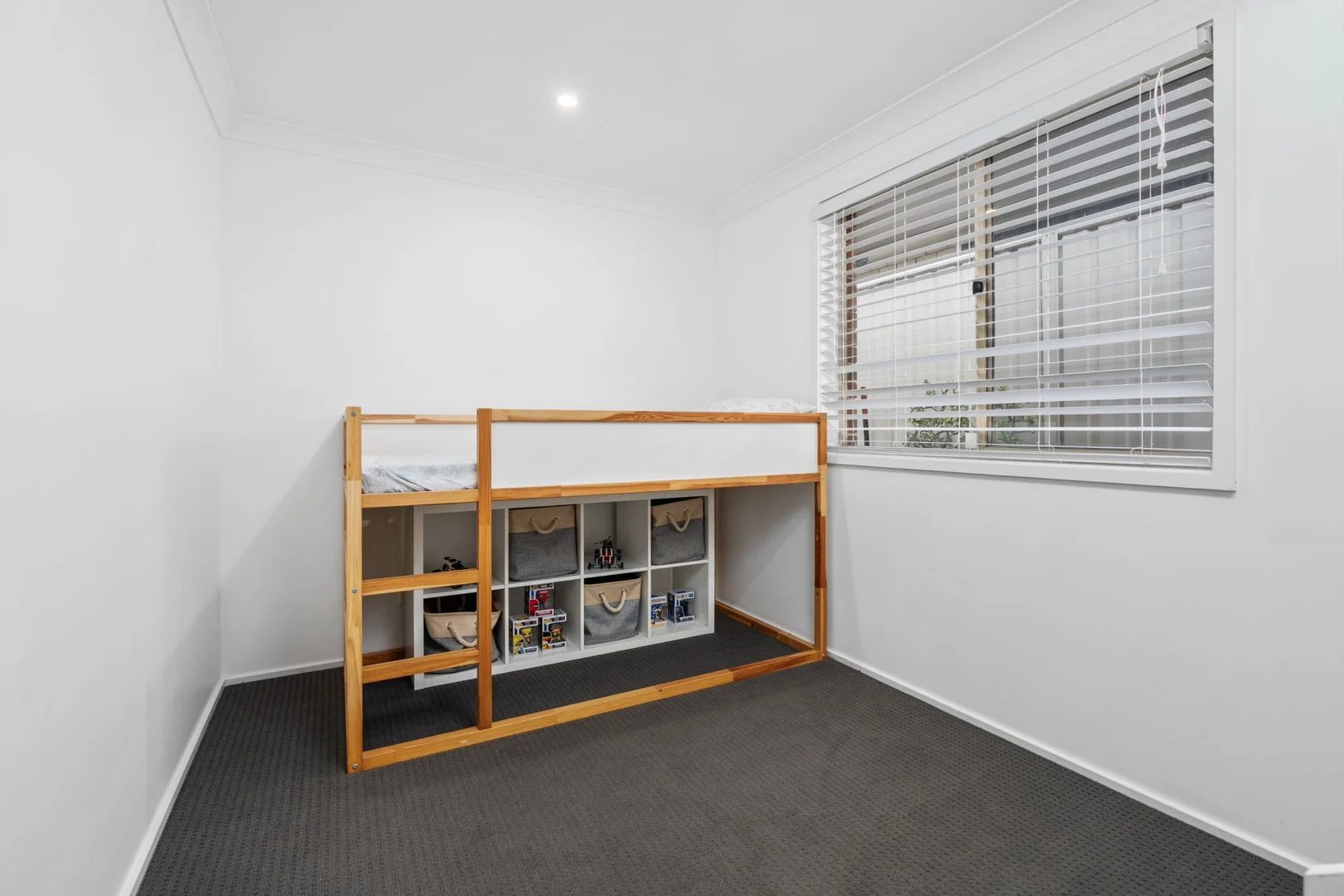 Additional image 7 of 2/3 Portelli Avenue, Kariong NSW 2250