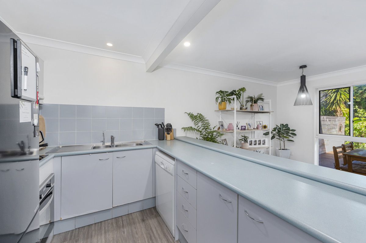 13/9-15 Harrier Drive, Burleigh Waters QLD 4220, Image 2