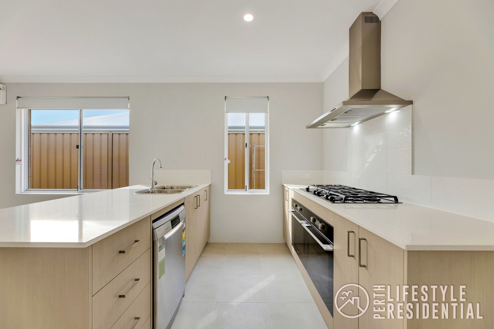 3 bedrooms House in 17B Match View TWO ROCKS WA, 6037