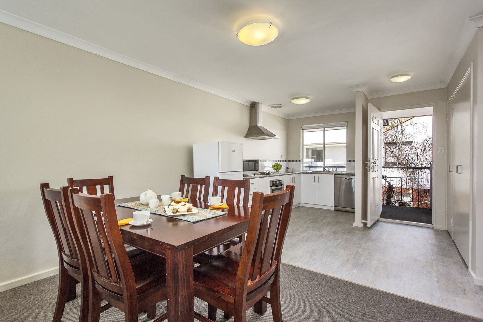 3 bedrooms Apartment / Unit / Flat in 32/281 Mill Point Road SOUTH PERTH WA, 6151