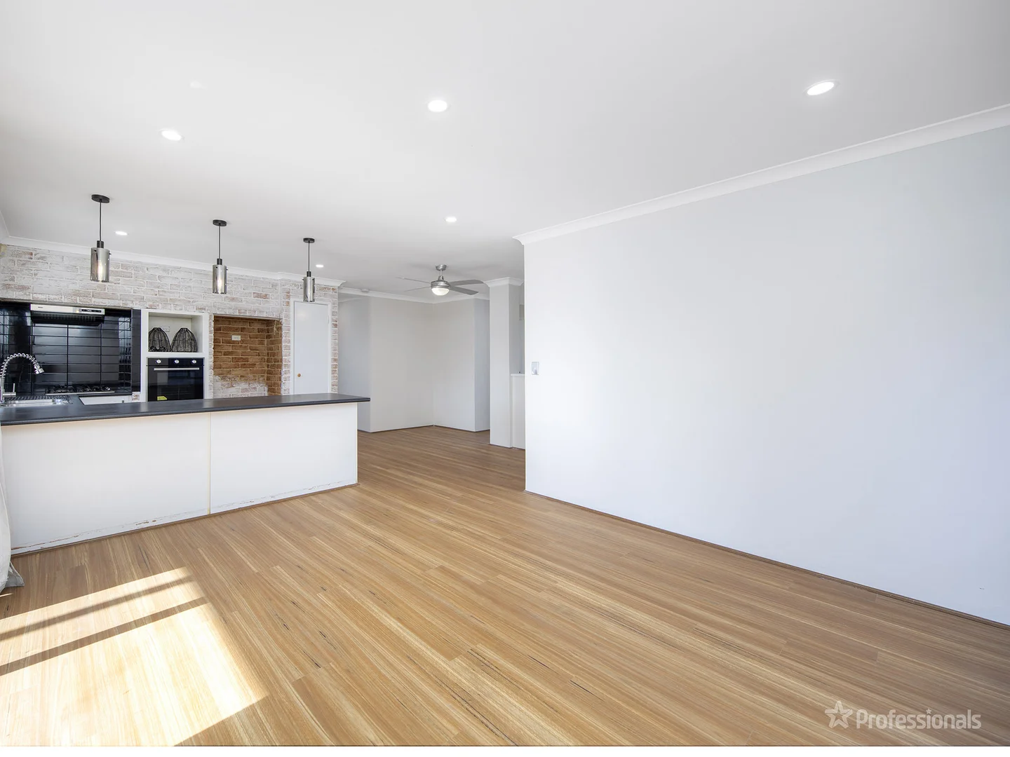 Additional image 3 of 2 Avola Cove, Merriwa WA 6030