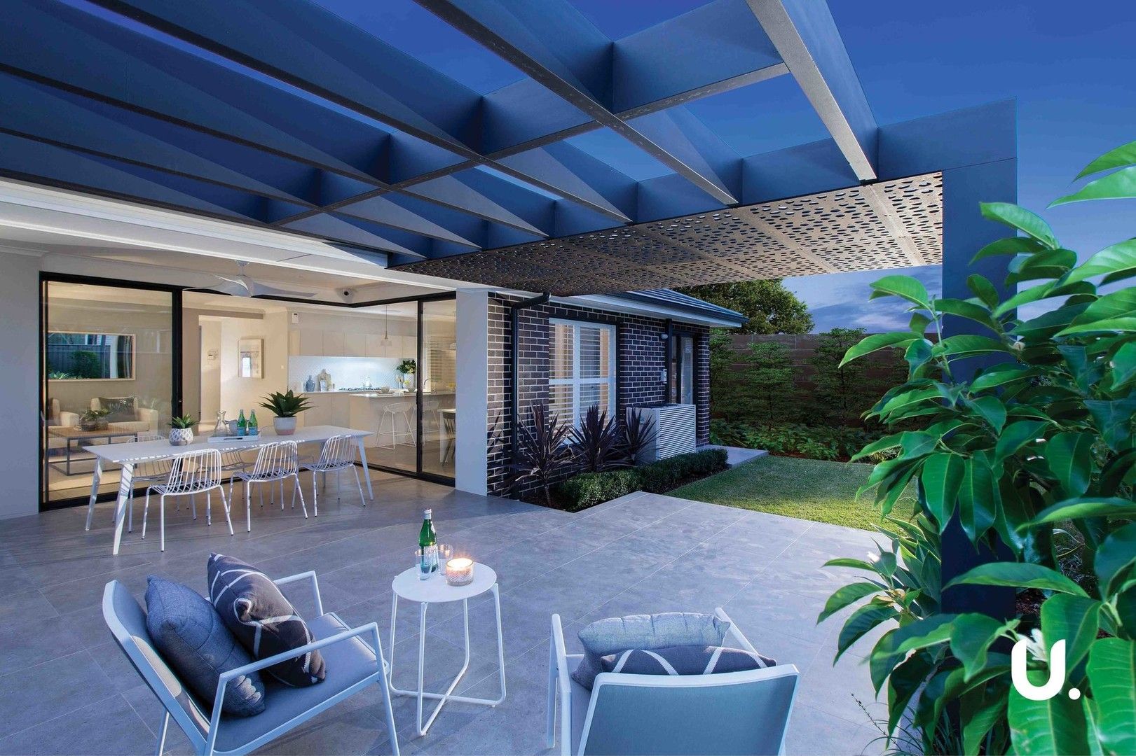4 bedrooms House in 13 Silverthrone Street MARSDEN PARK NSW, 2765