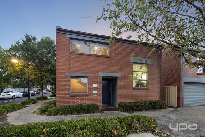 Picture of 10 Caulfield Lane, CAROLINE SPRINGS VIC 3023