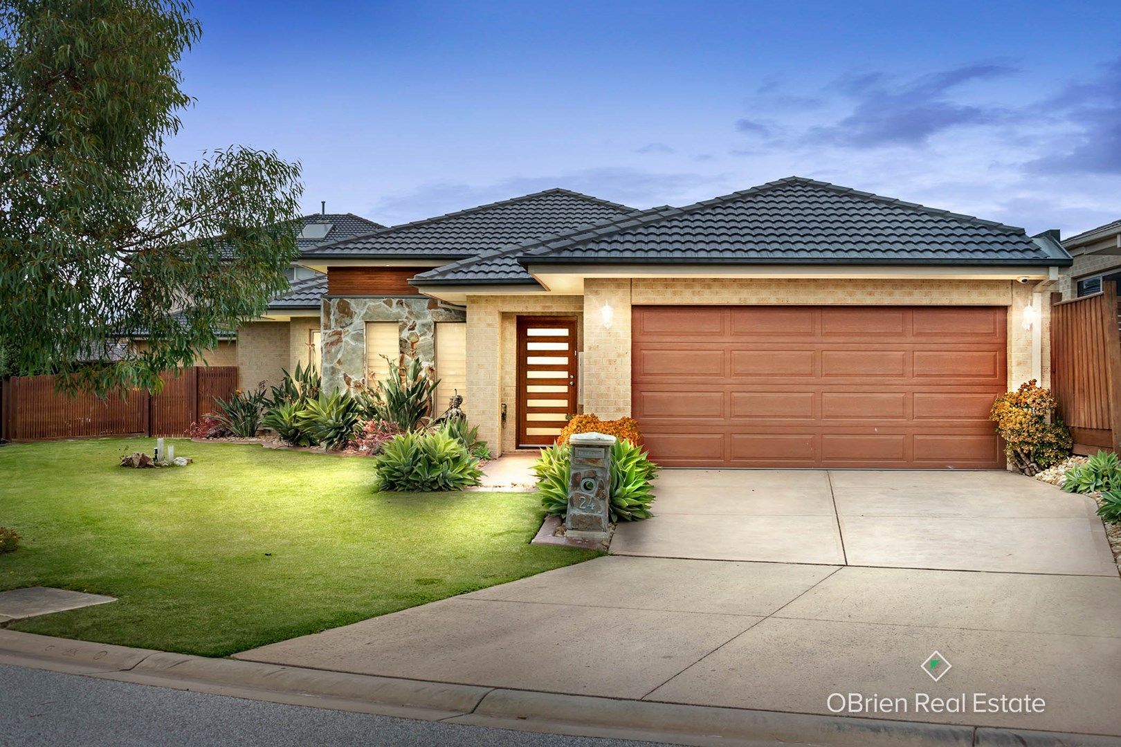 24 Crampton Chase, Sandhurst VIC 3977, Image 0