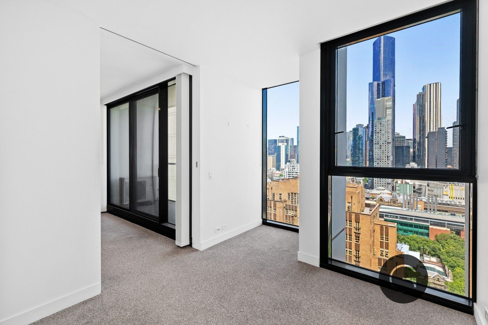 1609/33 MacKenzie Street, Melbourne VIC 3000 Apartment For Rent 675 Domain