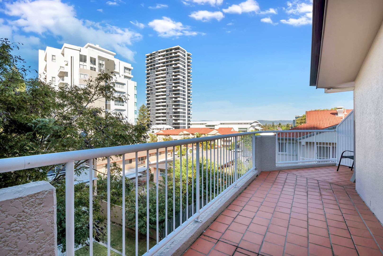 57/128 Surf Parade, Broadbeach QLD 4218, Image 1