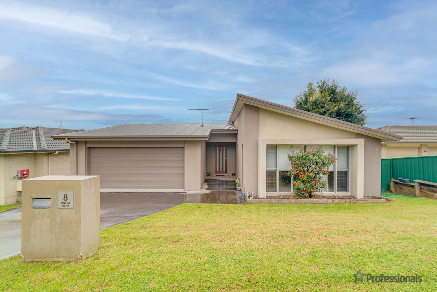 4 bedrooms House in 8 Jenkins Street MUSWELLBROOK NSW, 2333