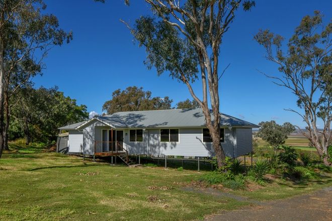 Picture of 16 Wilga Avenue, OAKEY QLD 4401