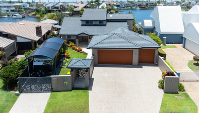 Picture of 14 Compass Court, RABY BAY QLD 4163