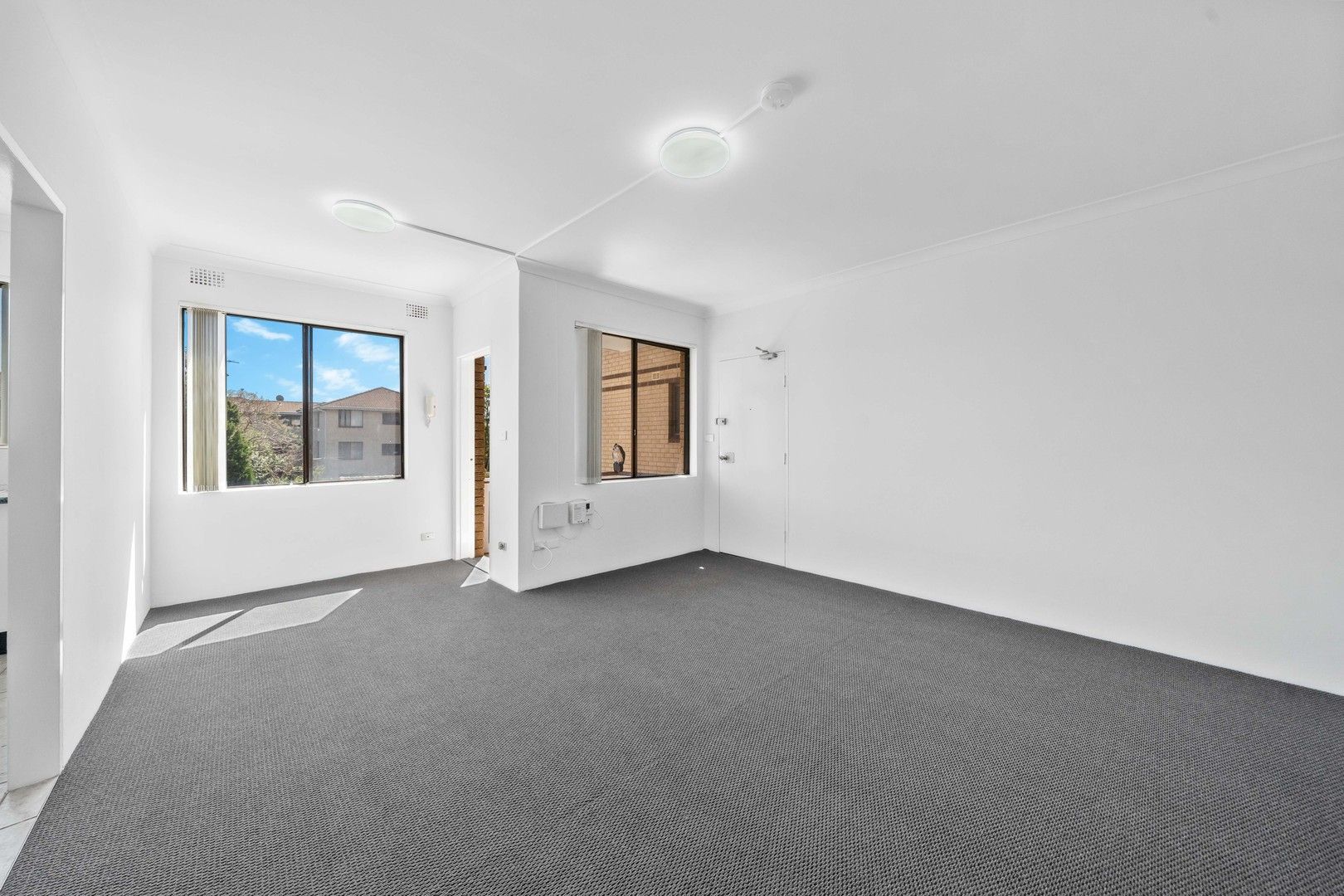 2 bedrooms Apartment / Unit / Flat in 6/117-119 Castlereagh Street LIVERPOOL NSW, 2170
