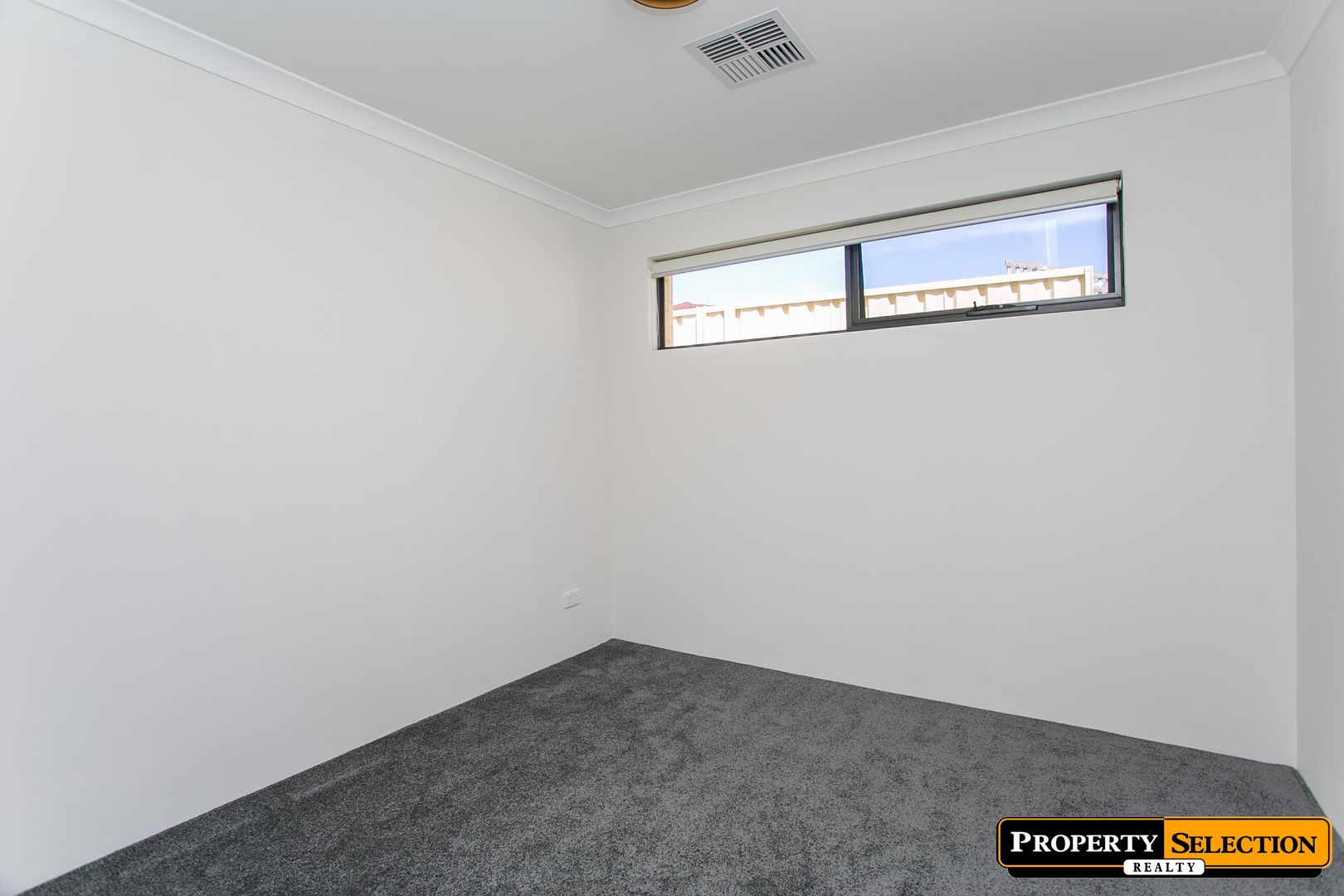 2/5 Plane Court, Beldon WA 6027, Image 2