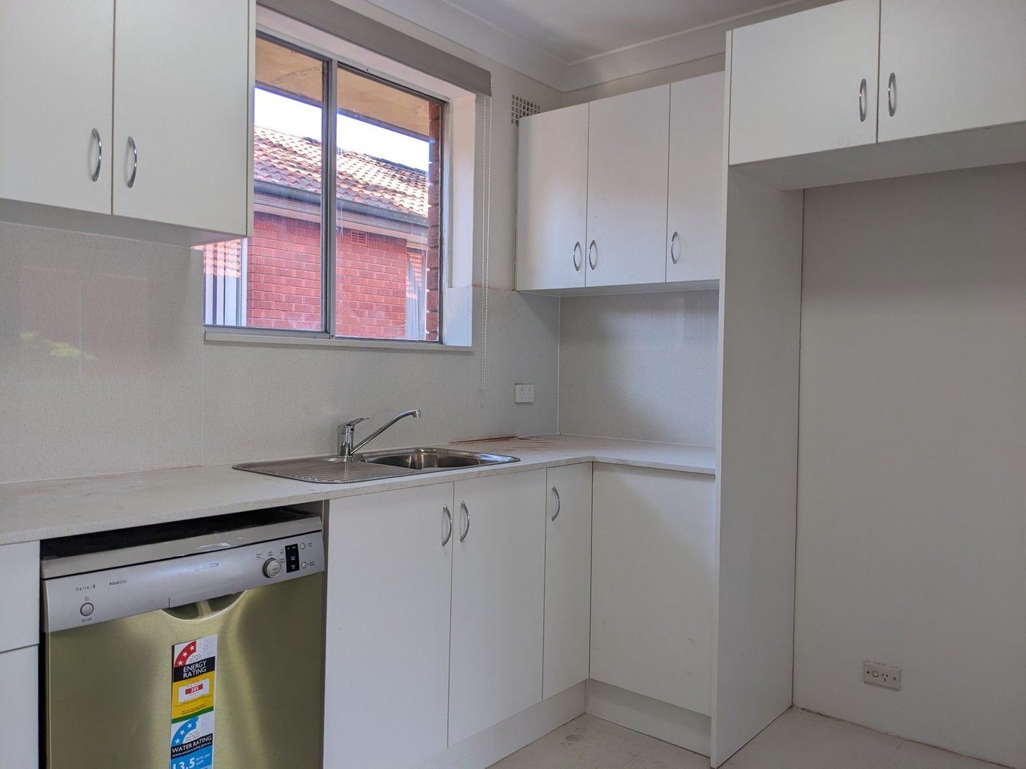 2 bedrooms Apartment / Unit / Flat in 4/16 BAYLEY STREET MARRICKVILLE NSW, 2204