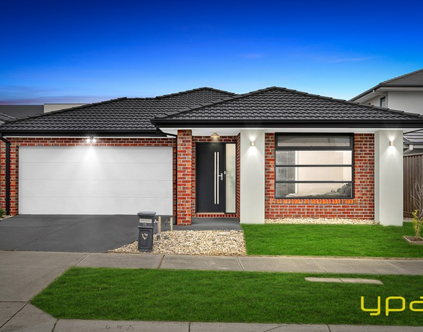 15 Landsdowne Avenue, Clyde North VIC 3978