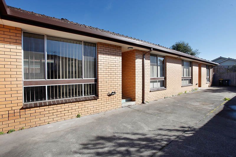 2 bedrooms Apartment / Unit / Flat in 2/41 Canberra Street BRUNSWICK VIC, 3056