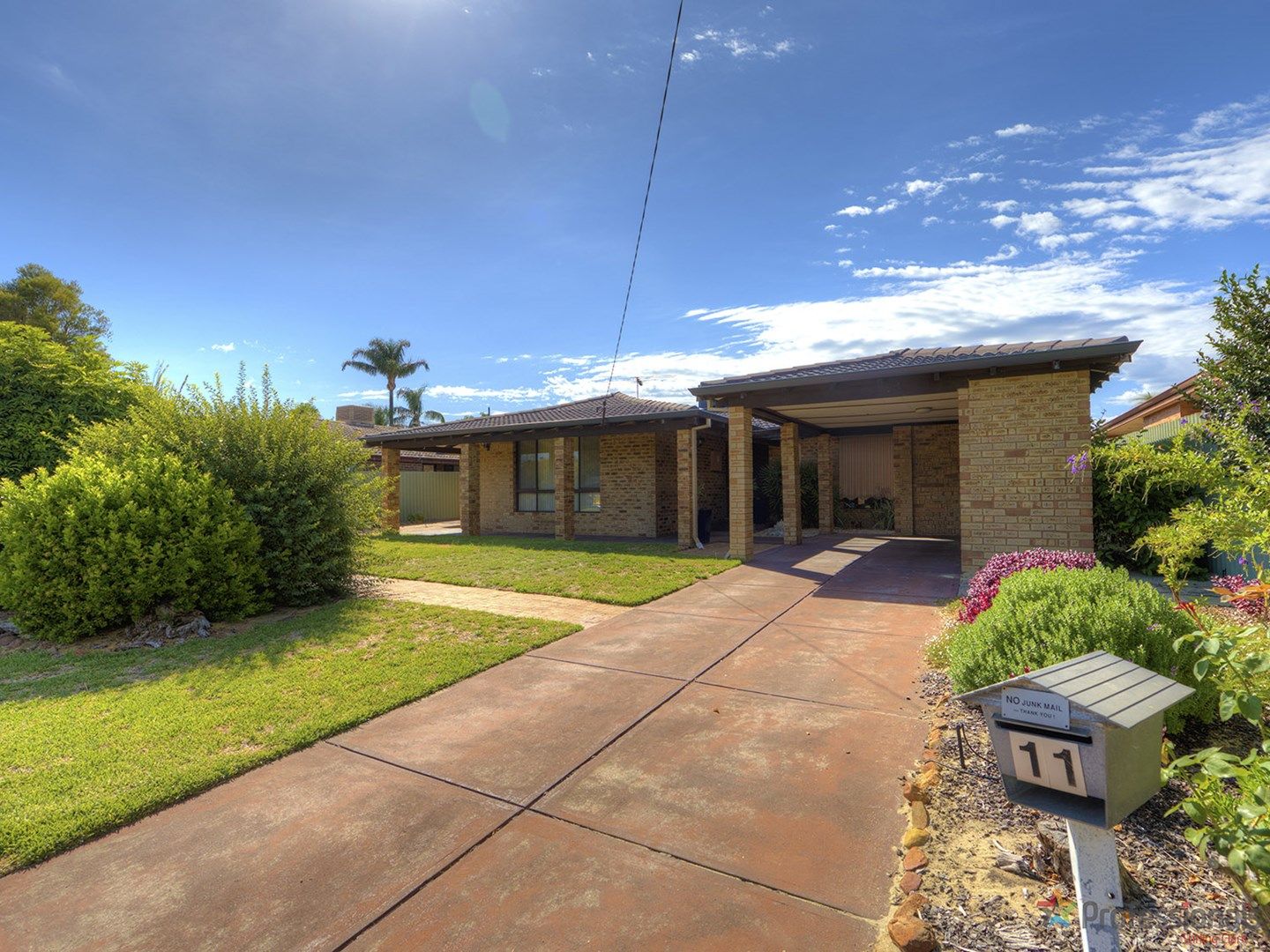 11 Mallee Way, Forrestfield WA 6058, Image 1