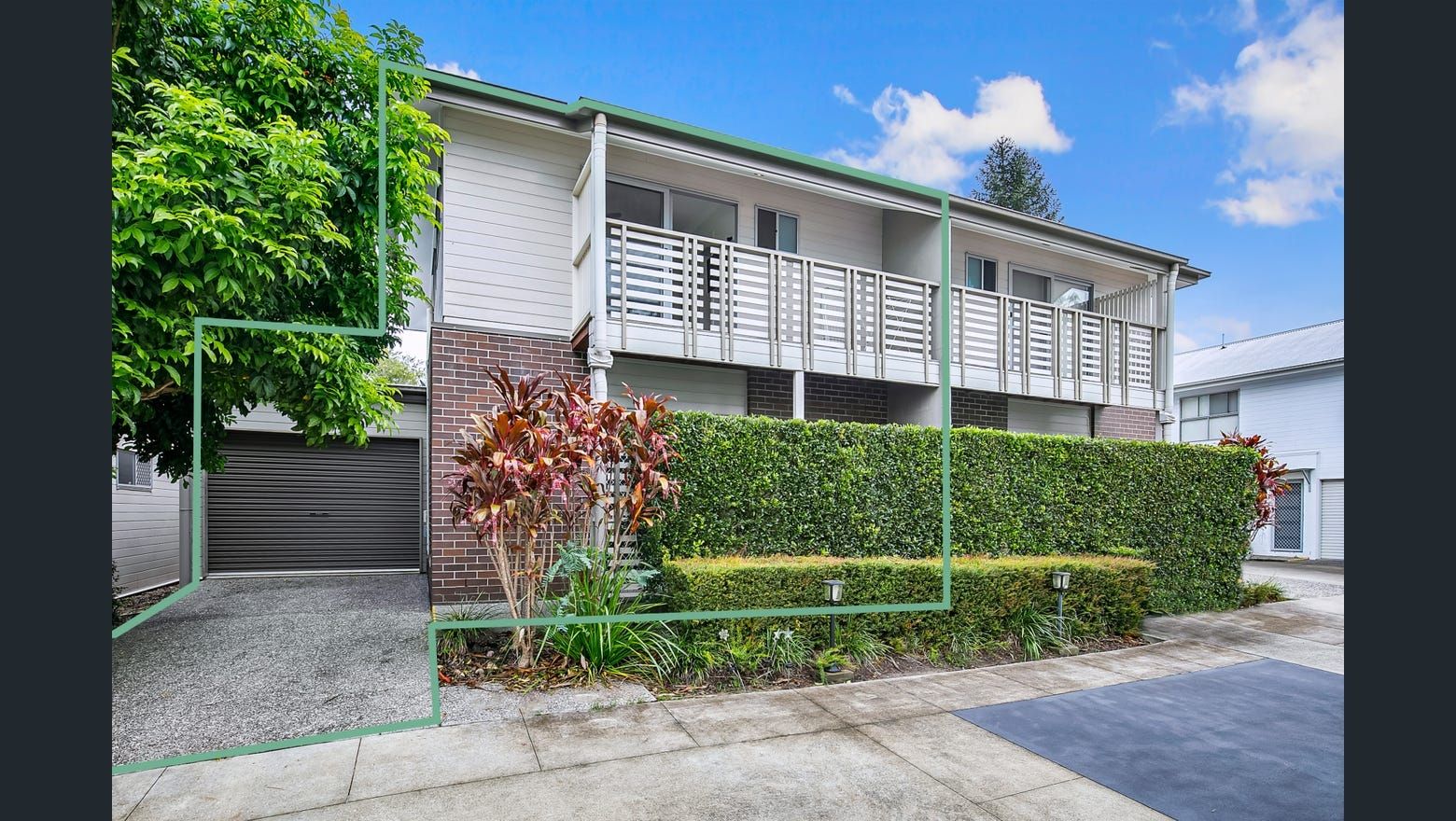 Townhouse in 8/200 Meadowlands Road, CARINDALE QLD, 4152