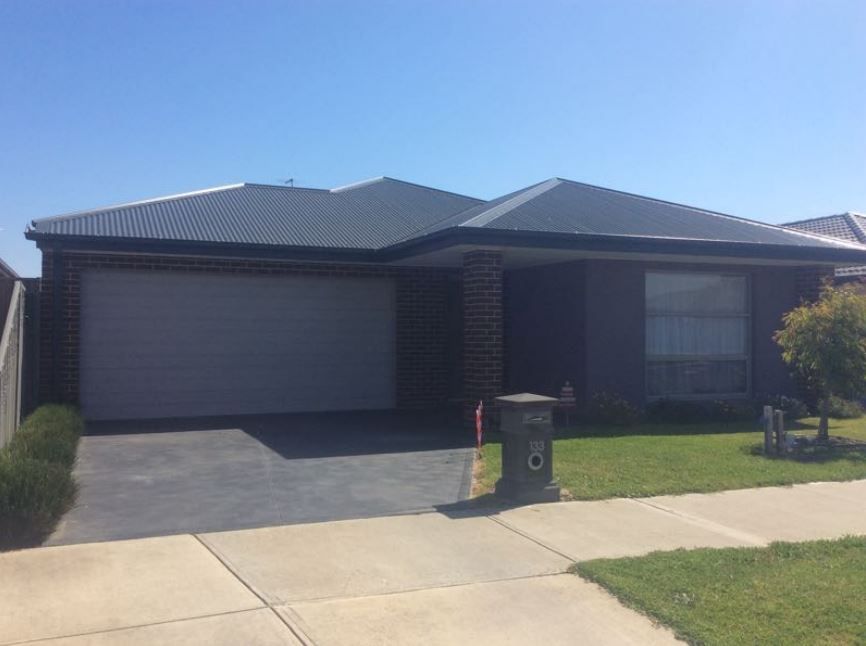 4 bedrooms House in 133 Lineham Drive CRANBOURNE EAST VIC, 3977
