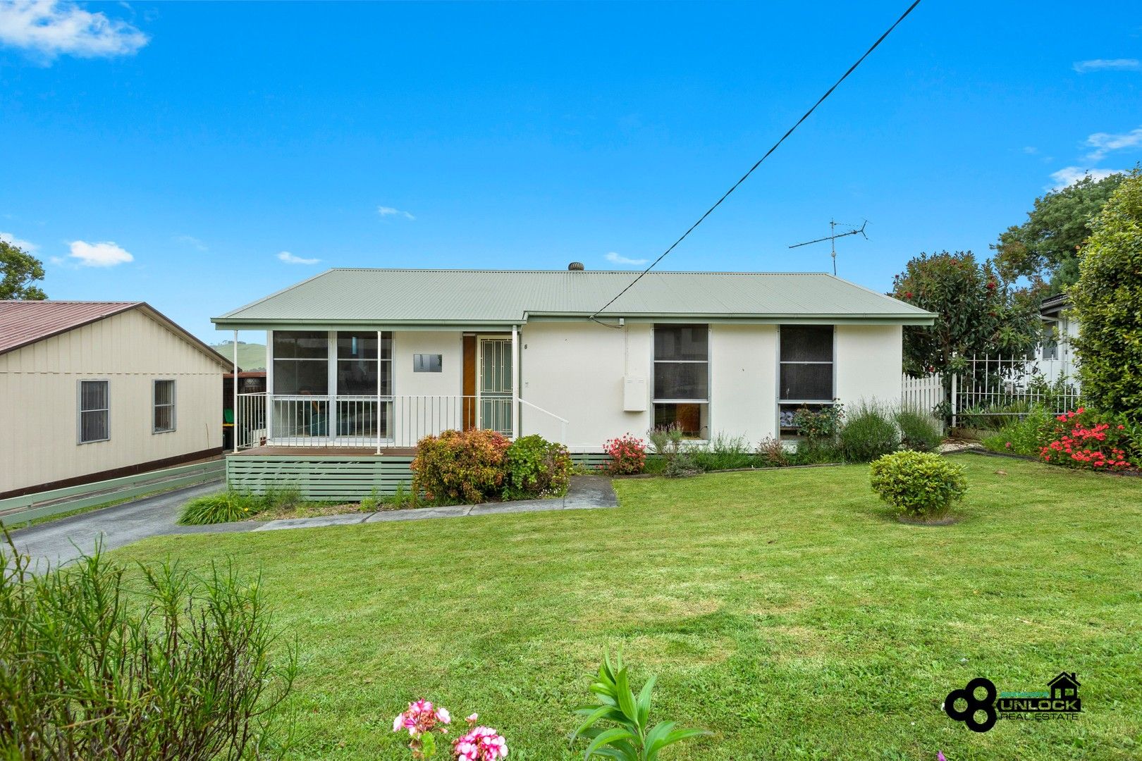 6 Hawkins Street, Korumburra VIC 3950, Image 0