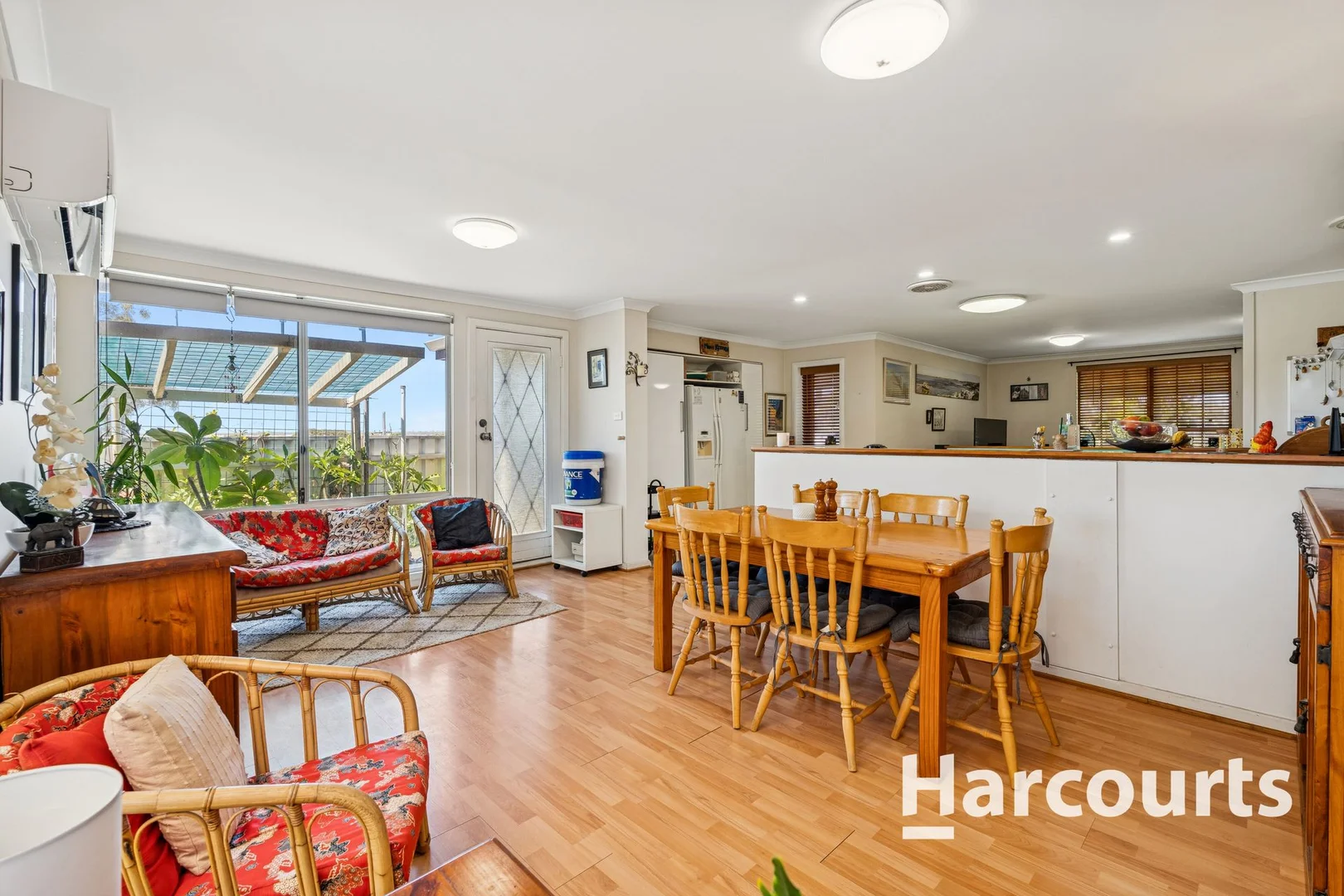 Additional image 8 of 11 Gumblossom Way, Quinns Rocks WA 6030