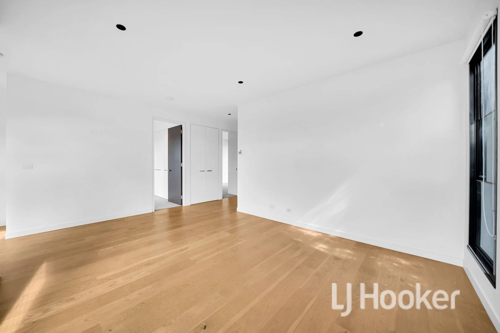 Additional image 27 of 4 Holly Lane, Kew VIC 3101