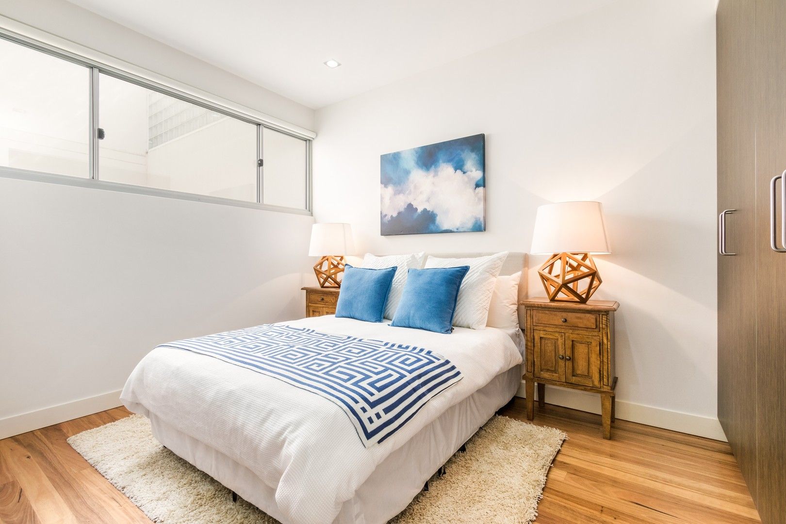 1 bedrooms Apartment / Unit / Flat in 8/19 Young Street NEUTRAL BAY NSW, 2089