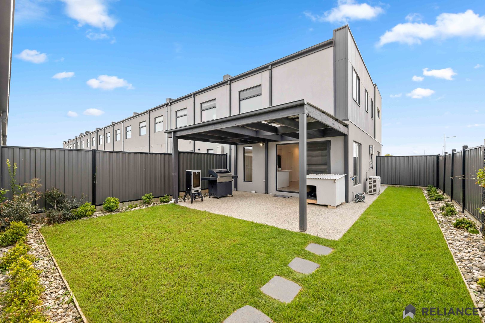 18 Admiration Walk, Tarneit VIC 3029, Image 2